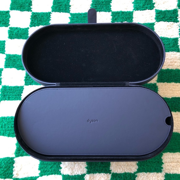 **SOLD** Limited Edition Dyson Airwrap Complete - Prussian Blue/Rich Copper - Picture 5 of 13